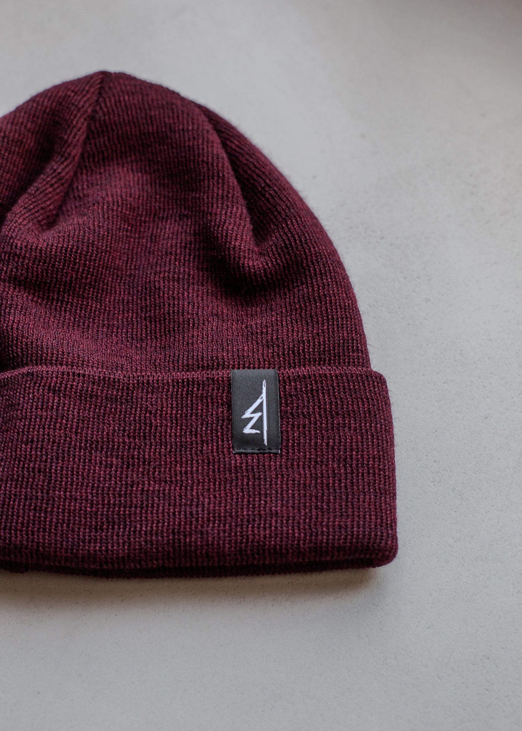 MERINO BEANIE BURGUND