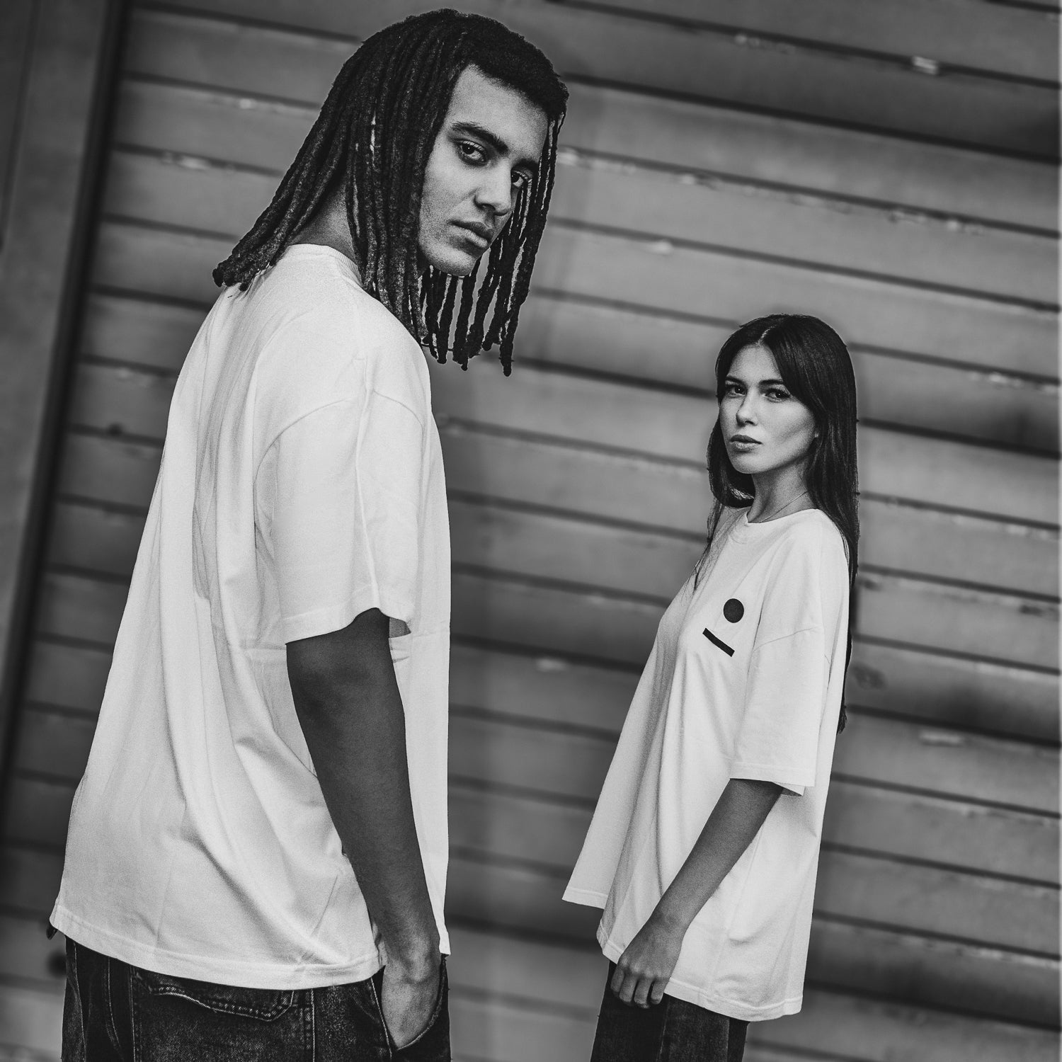 Bies Clothing -  Alternative & Satanic Polish Streetwear Brand 
to polska marka streetwear z satanistycznym akcentem, łącząca wysoką jakość z mrocznym stylem. Sprawdż bluzy, koszulki, longsleevy Bies Clothing i ich wyraziste detale.